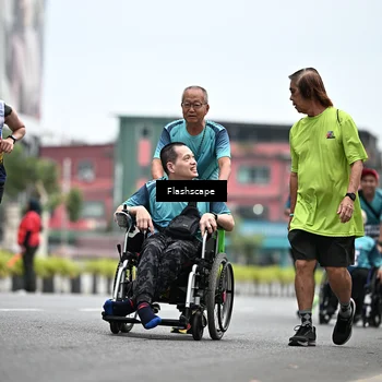 Runner Photo 8937873
