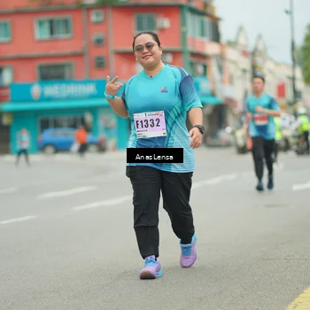 Runner Photo 8937875