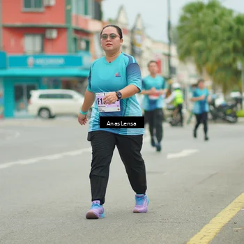 Runner Photo 8937876