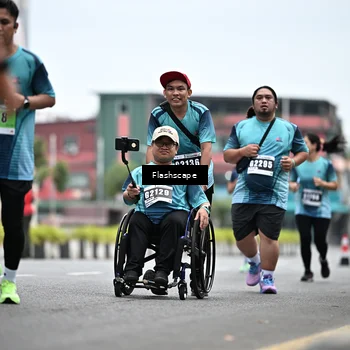 Runner Photo 8937897