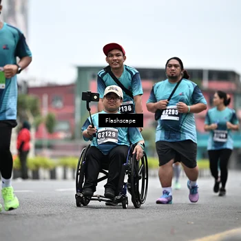 Runner Photo 8937904