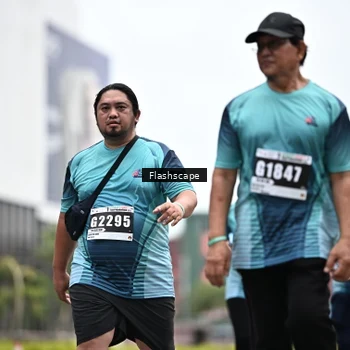 Runner Photo 8937982
