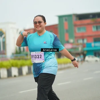 Runner Photo 8938022