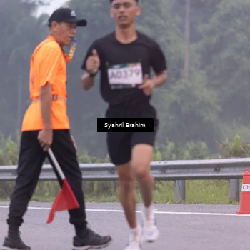 Runner Photo 8938071