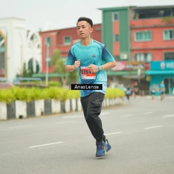 Runner Photo 8938106