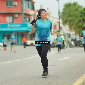 Runner Photo 8938134