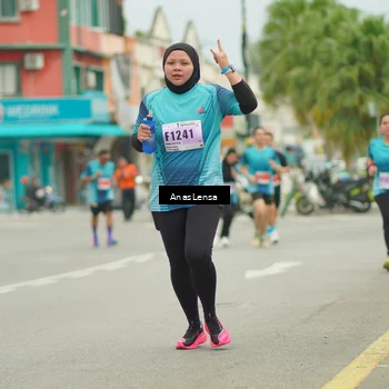 Runner Photo 8938399