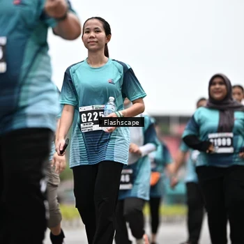 Runner Photo 8938421