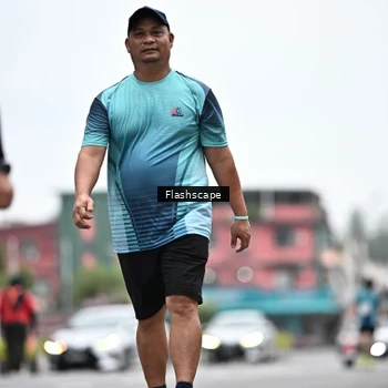 Runner Photo 8938498