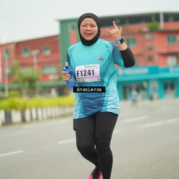 Runner Photo 8938513