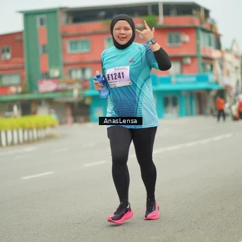 Runner Photo 8938524