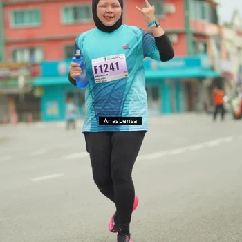 Runner Photo 8938531