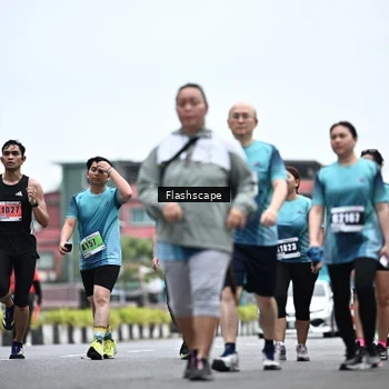 Runner Photo 8938539