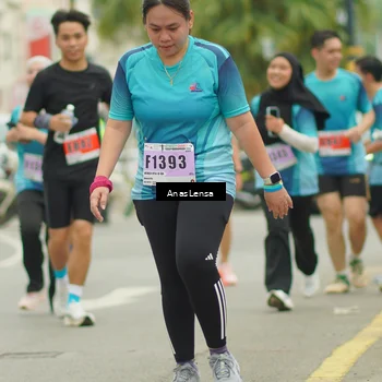 Runner Photo 8938599