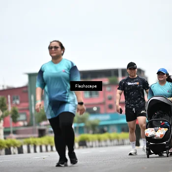 Runner Photo 8938703