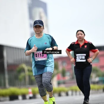 Runner Photo 8938805