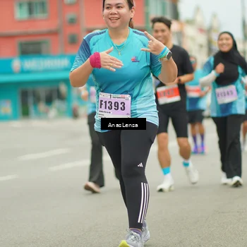 Runner Photo 8938831
