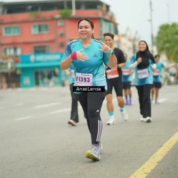 Runner Photo 8938833