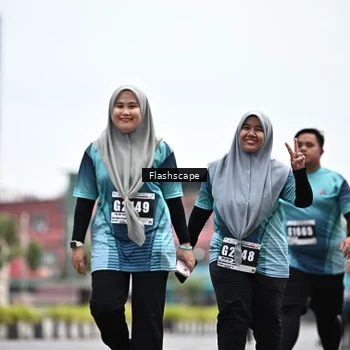 Runner Photo 8938875
