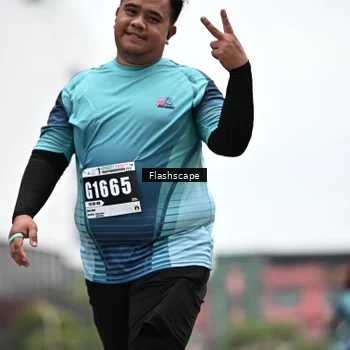 Runner Photo 8938910