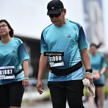 Runner Photo 8938938