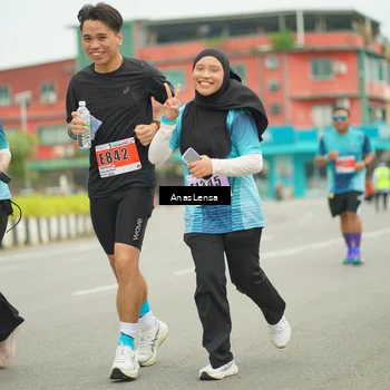 Runner Photo 8939190