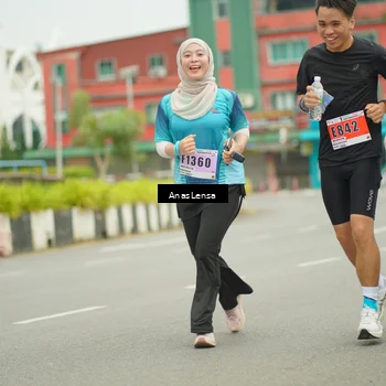 Runner Photo 8939209