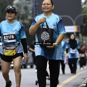 Runner Photo 8939309