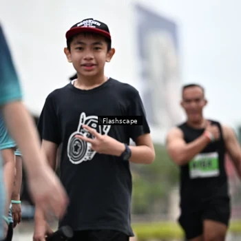 Runner Photo 8939421