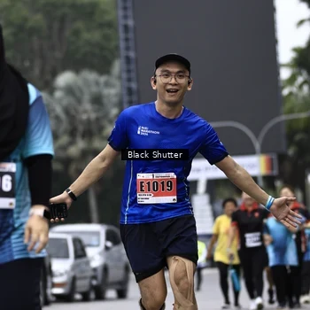 Runner Photo 8939451