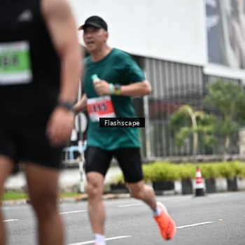 Runner Photo 8939462