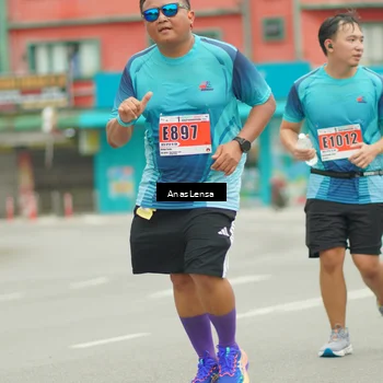 Runner Photo 8939512