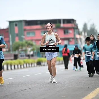 Runner Photo 8939530