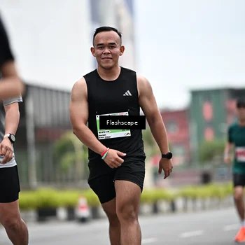 Runner Photo 8939535