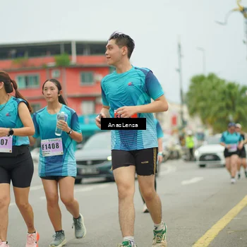 Runner Photo 8939599