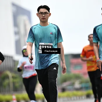 Runner Photo 8939719