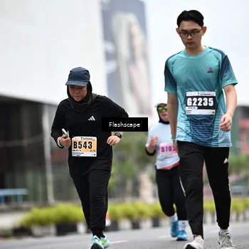 Runner Photo 8939774