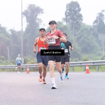 Runner Photo 8939810