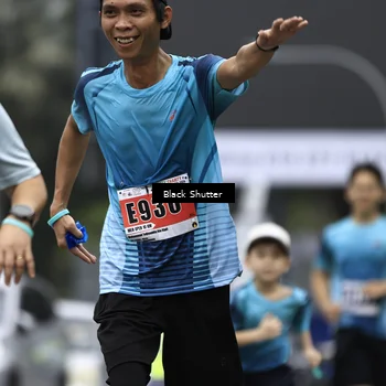 Runner Photo 8939863