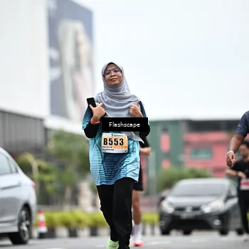 Runner Photo 8939875