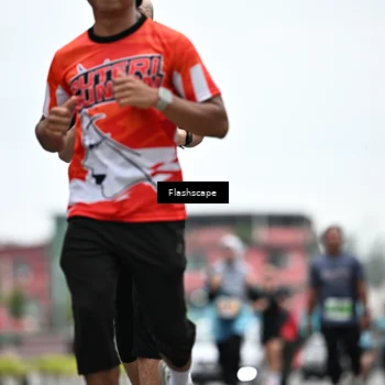 Runner Photo 8939918