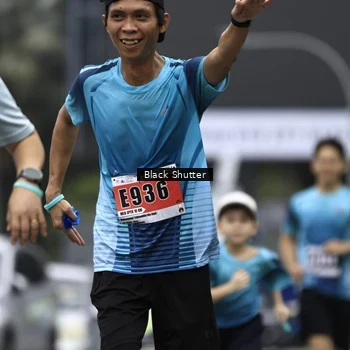 Runner Photo 8939928
