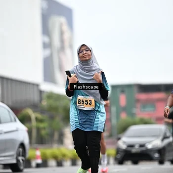 Runner Photo 8939930