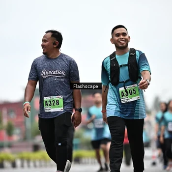 Runner Photo 8939995