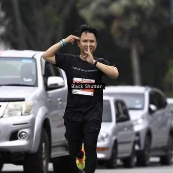 Runner Photo 8939996