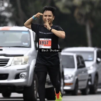 Runner Photo 8940012