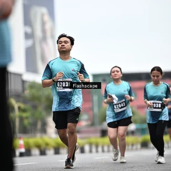 Runner Photo 8940035