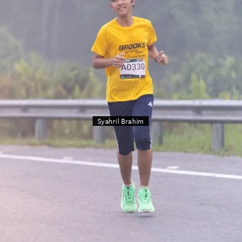 Runner Photo 8940043