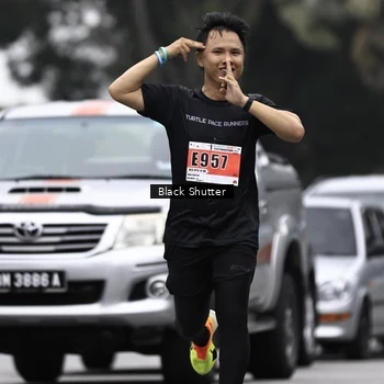 Runner Photo 8940057