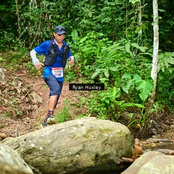 Runner Photo 8940070